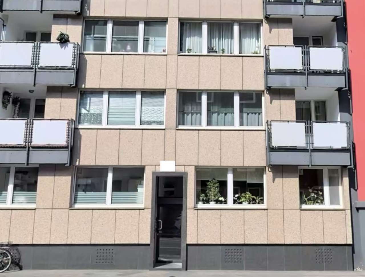 Vermietete helle 3-Zimmer-Wohnung mit Balkon in zentraler Lage  Vermietete helle 3-Zimmer-Wohnung mit Balkon in zentraler Lage