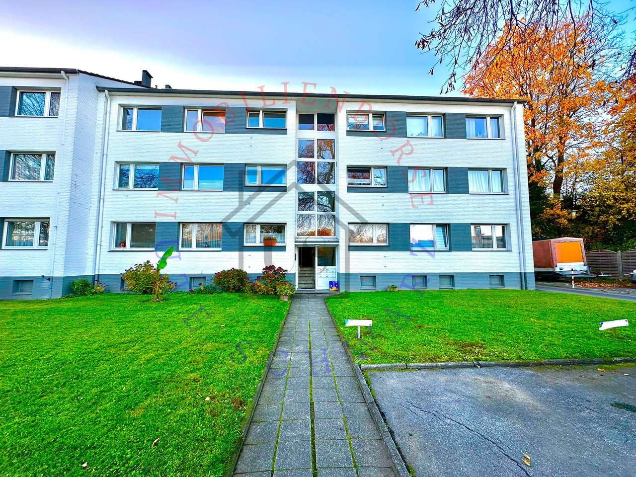 2 Zimmer Wohnung inklusive Stellplatz und Balkon als Kapitalanlage in zentraler Lage von Mettmann 2 Zimmer Wohnung inklusive Stellplatz und Balkon als Kapitalanlage in zentraler Lage von Mettmann