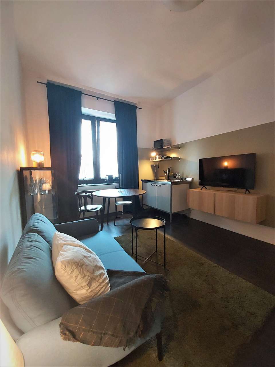 Pempelfort, 1-Zimmer-Wohnung, Miniküche 21 qm, frei ab sofort zum Selbstbezug od. Vermietung Pempelfort, 1-Zimmer-Wohnung, Miniküche 21 qm, frei ab sofort zum Selbstbezug od. Vermietung